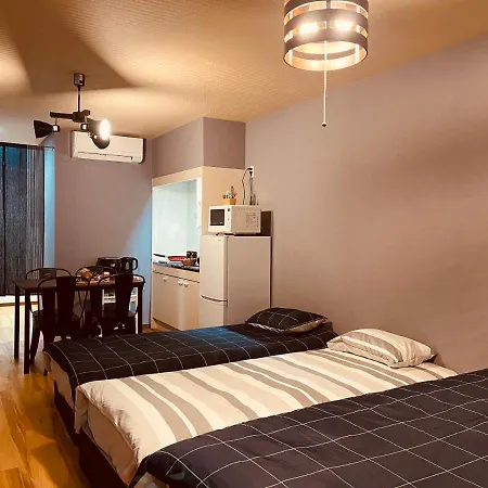 Namba Shinsaibashi 10 Mins Reiko Guest House